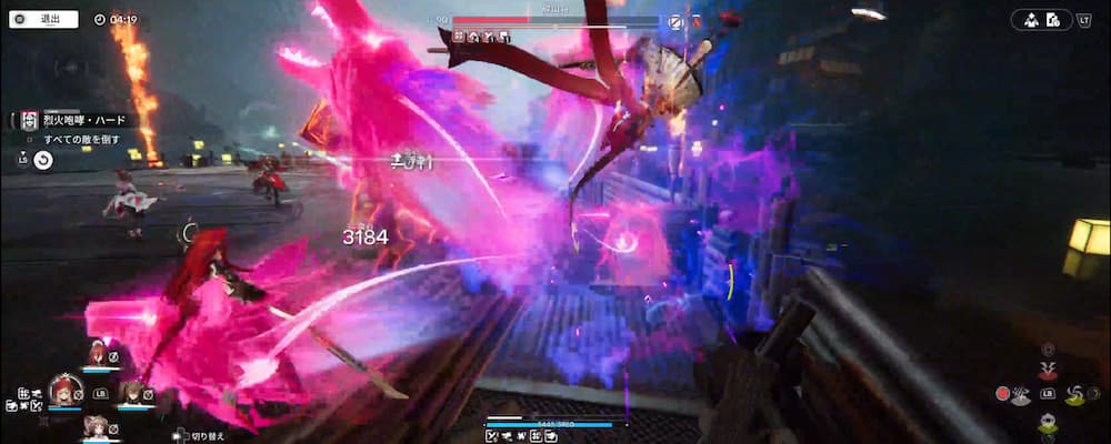 アークナイツエンドフィールドのゲーム画像。戦闘中にロッシの戦技の2段目が発動している様子を映した画面。完璧連携後の会心率に会心ダメージ・クラッシュなどが敵に付与されている。戦技の効果と挙動を説明するのに適したシーン。