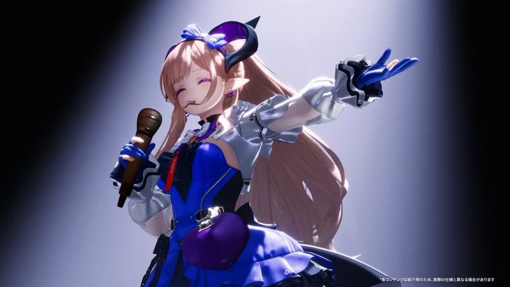 アークナイツ：エンドフィールドの先行情報で公開された新キャラクターのカット。暗いステージの上で上部からの白いスポットライトを浴びながら、右手にハンドマイクを持ち、左手を大きく広げて満面の笑みで歌っている。青と黒、シルバーを基調としたフリル付きの華やかなアイドル衣装を身にまとっているスクリーンショット。